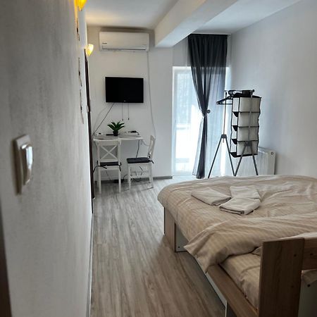 Appartement Casa Habana 2 à Oradea Extérieur photo