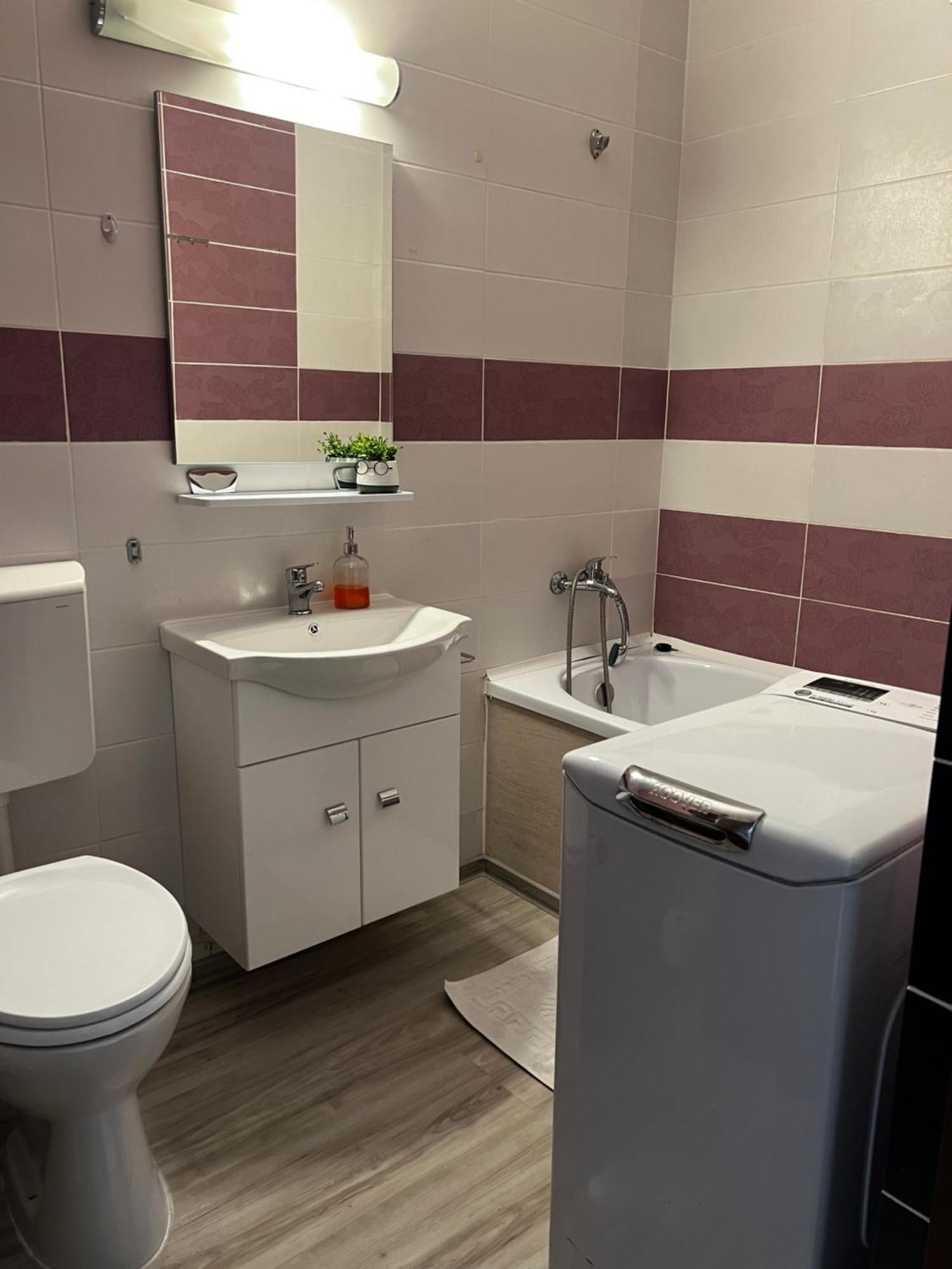 Appartement Casa Habana 2 à Oradea Extérieur photo